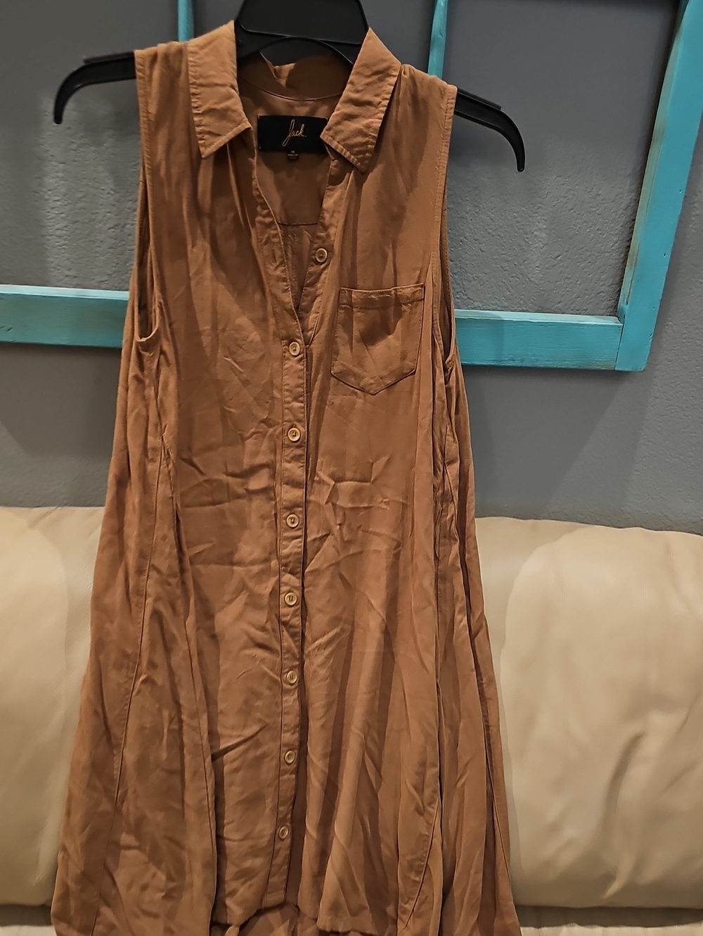 Jack by BB Dakota Sleeveless Button-Front Tunic in Camel Brown